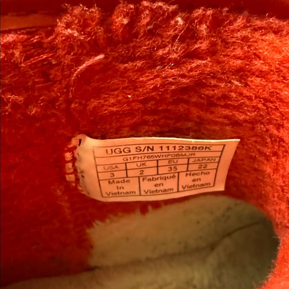 UGG Classic Clear Mini Samba Red Rubber Sheepskin Boots Kids Size 3 - Picture 4 of 4